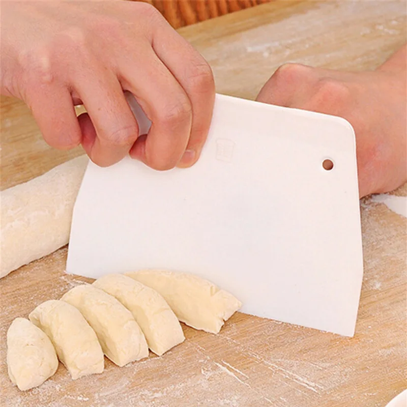 Bench Scraper Dough - 1 adet plastik hamur kazıyıcıları, çok